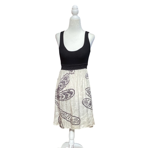 vintage Indah Tank Style Dress with and Silk patterned paisley print bottom - Picture 1 of 11